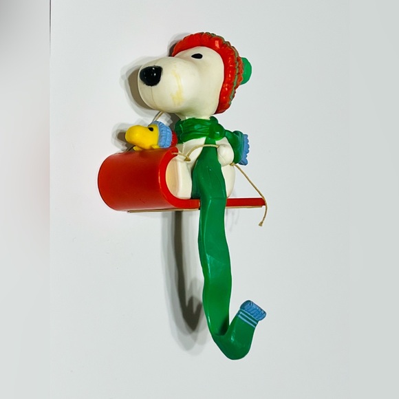 Vintage Hallmark Snoopy and Woodstock Stocking Holder 3/$25 - Picture 6 of 11